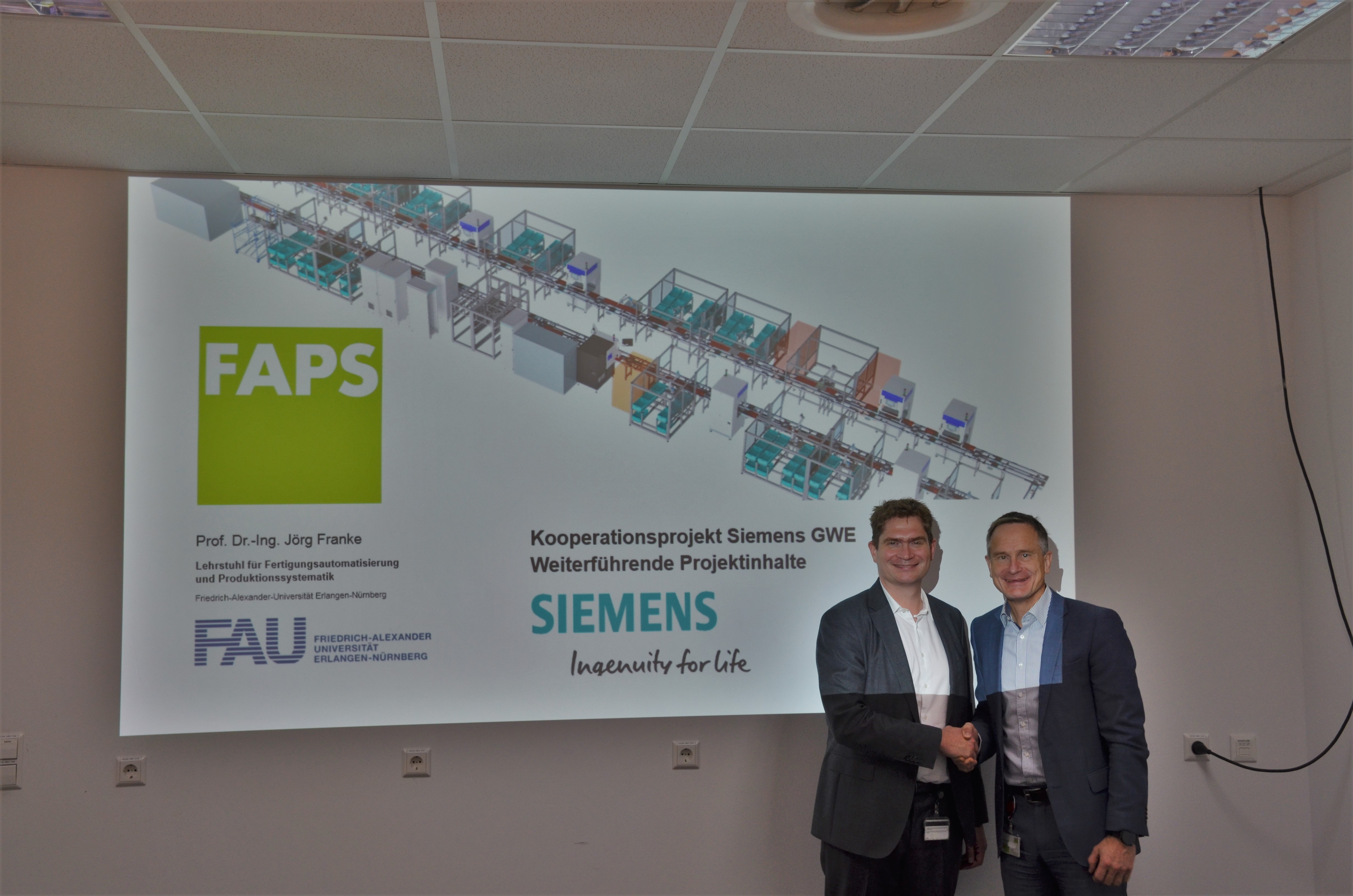 Zum Artikel "05.09.2018: FAPS und Siemens AG GWE verlängern Kooperation"