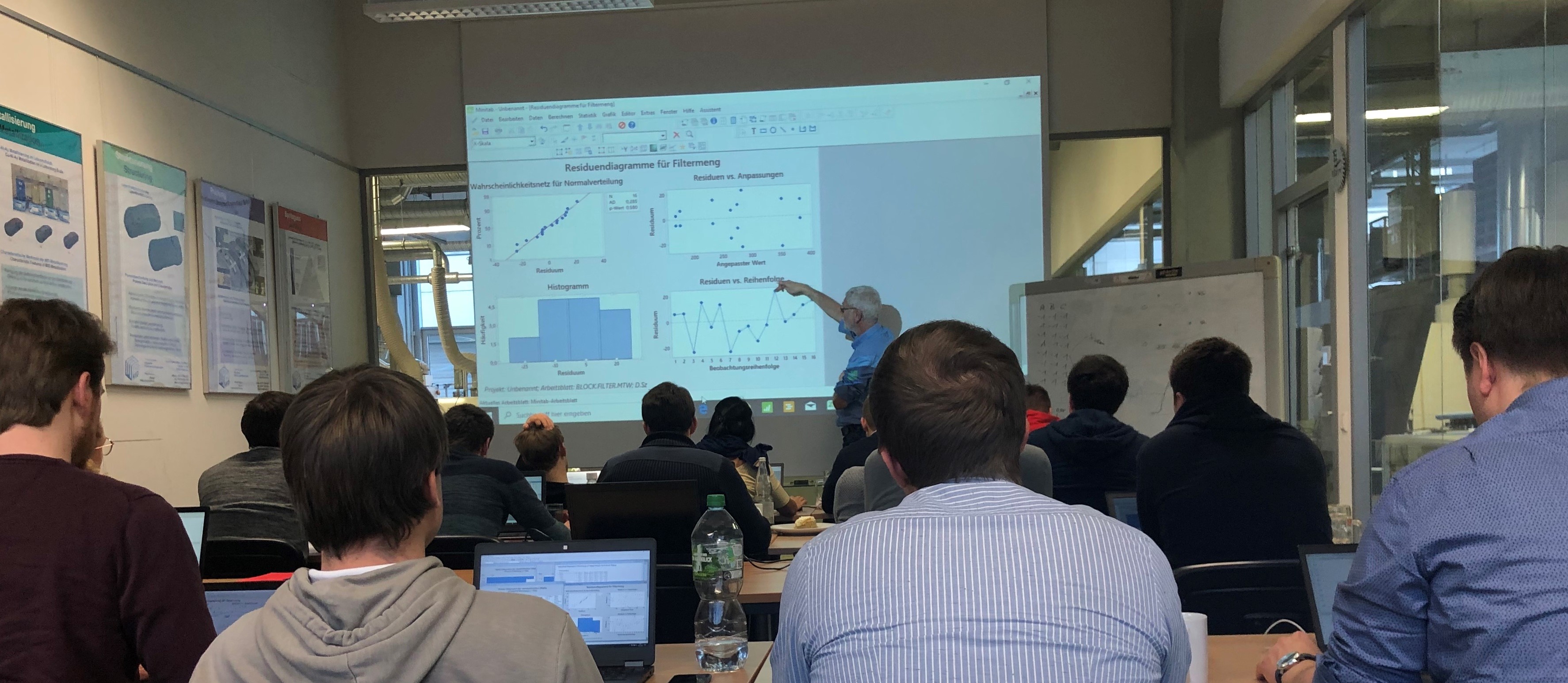 Zum Artikel "13.12.2019: Six Sigma Green Belt Schulung am Lehrstuhl FAPS"