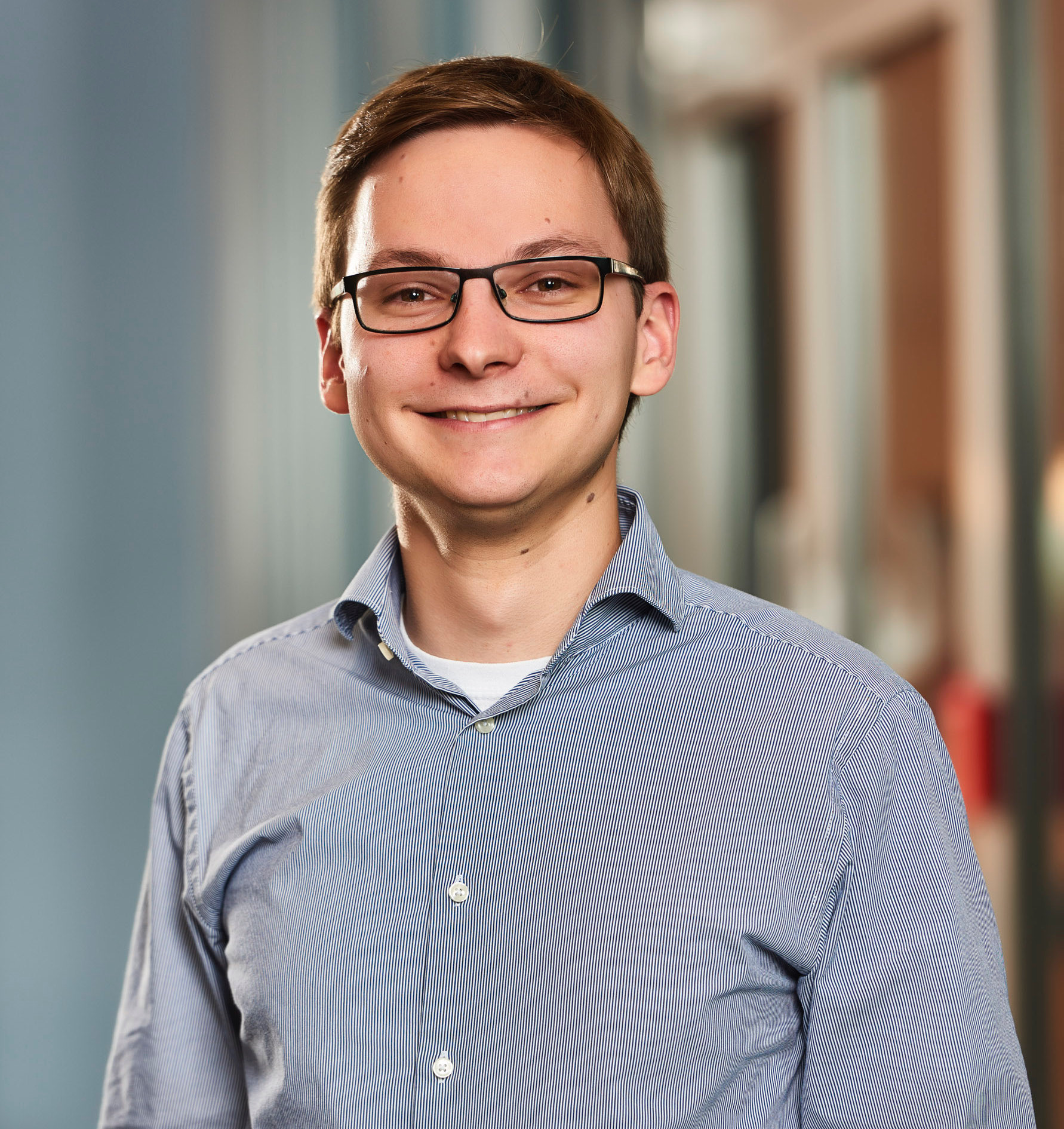 Zum Artikel "01.08.2019: Neuer Mitarbeiter am Lehrstuhl FAPS | Benedikt Martens"