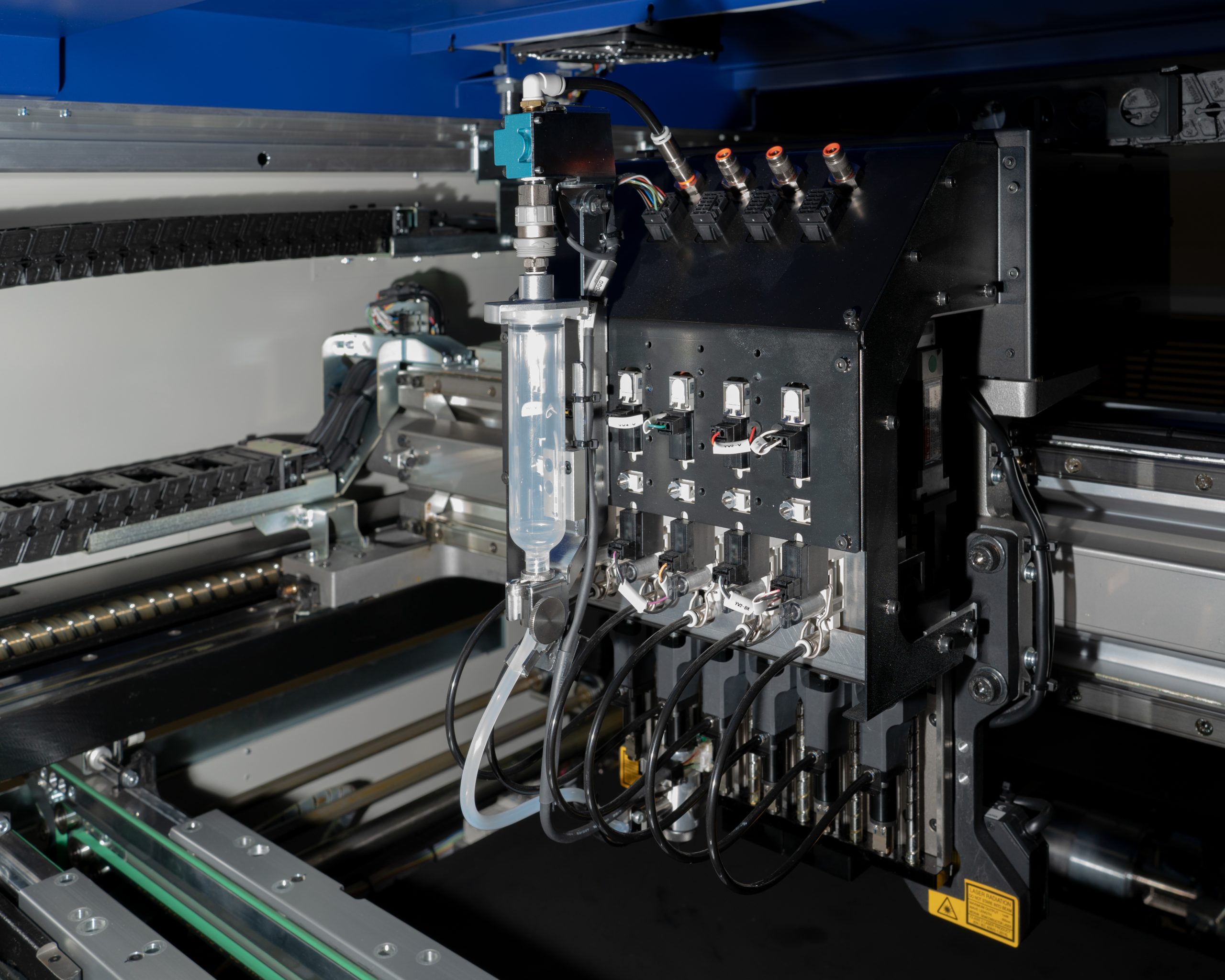 Zum Artikel "05.11.2020: Neuer Bestückautomat mit 3D MID Erweiterung: Yamaha iPulse S20"