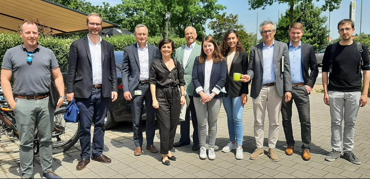 Zum Artikel "03.06.2022: Lehrstuhl FAPS empfängt Management der Europäischen Hochschulallianz EELISA"