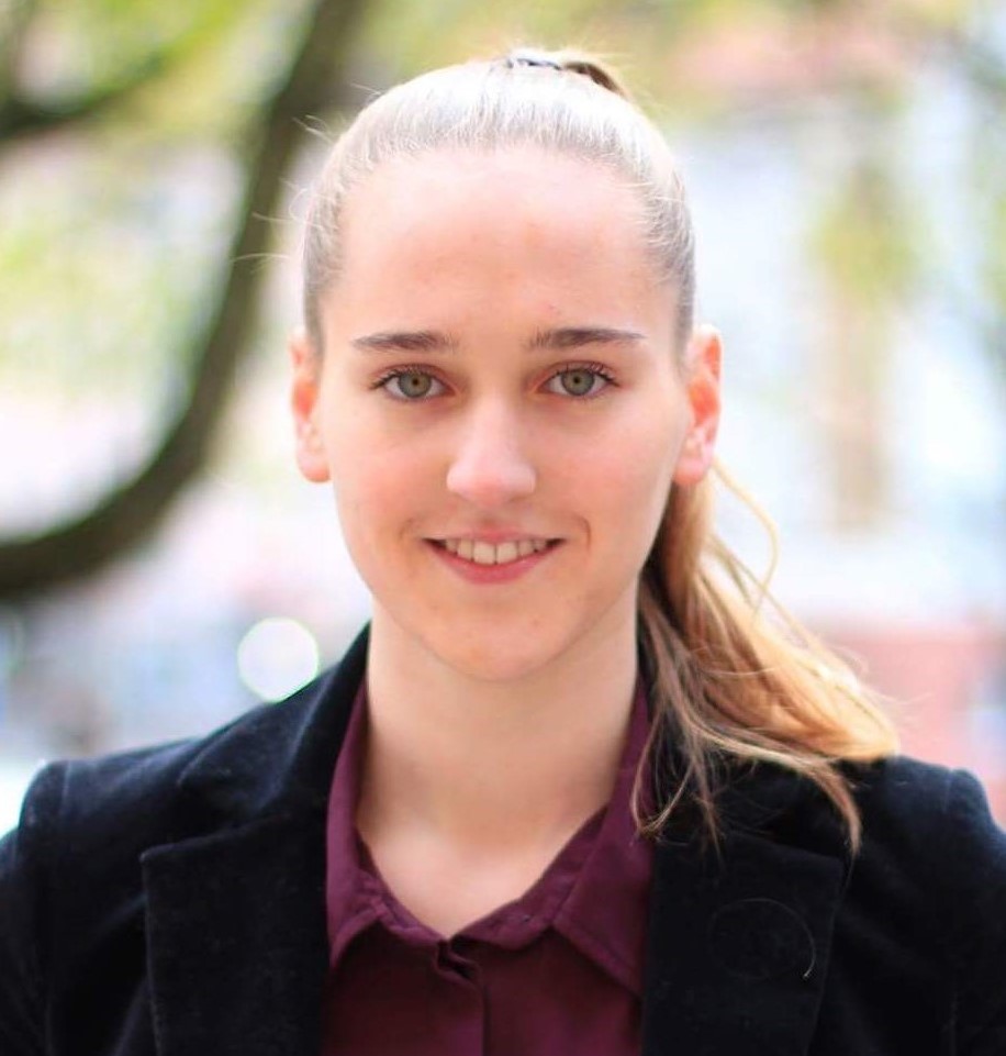 Zum Artikel "15.10.2022: Neue Mitarbeiterin am Lehrstuhl FAPS | Anna Furman, M. Sc."