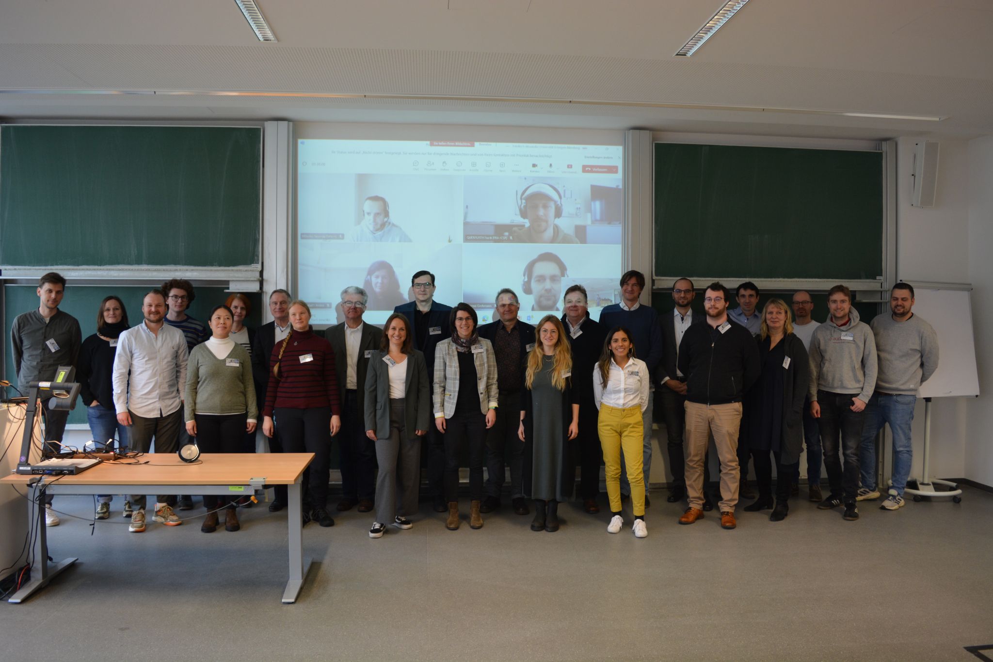 Zum Artikel "20.02.2024: Projekt Kick-Off “FORSocialRobots”"