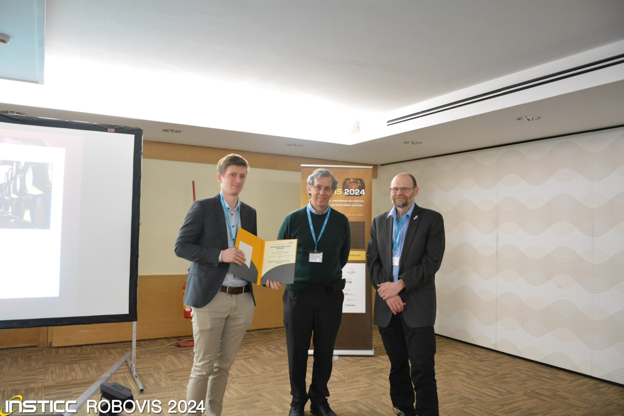 Zum Artikel "28.02.2024: Best Student Paper Award der ROBOVIS für Matthias Kalenberg"