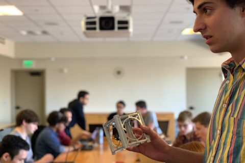 Zum Artikel "Conceptual Design of a Reconfigurable 3U CubeSat Platform for IoT, Earth Observation, and Communication Missions"