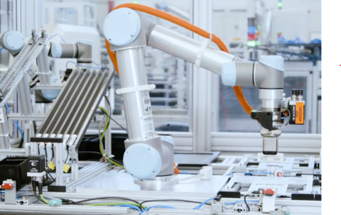 Zum Artikel "Siemens AG [BA/MA Extern]: Entwicklung einer Methodik zur effizienten Generierung von Trainingsdaten für Vision Language Action (VLA) Modell-basierte Robotermanipulation"